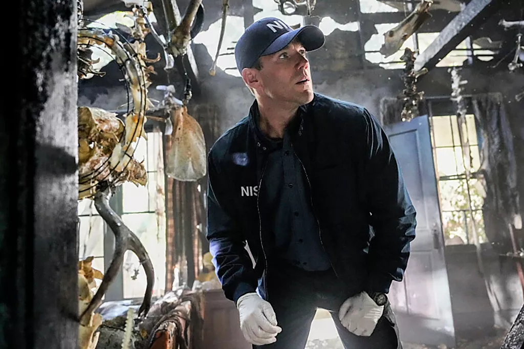 Gibbs and Lala in the NCIS Origins season finale